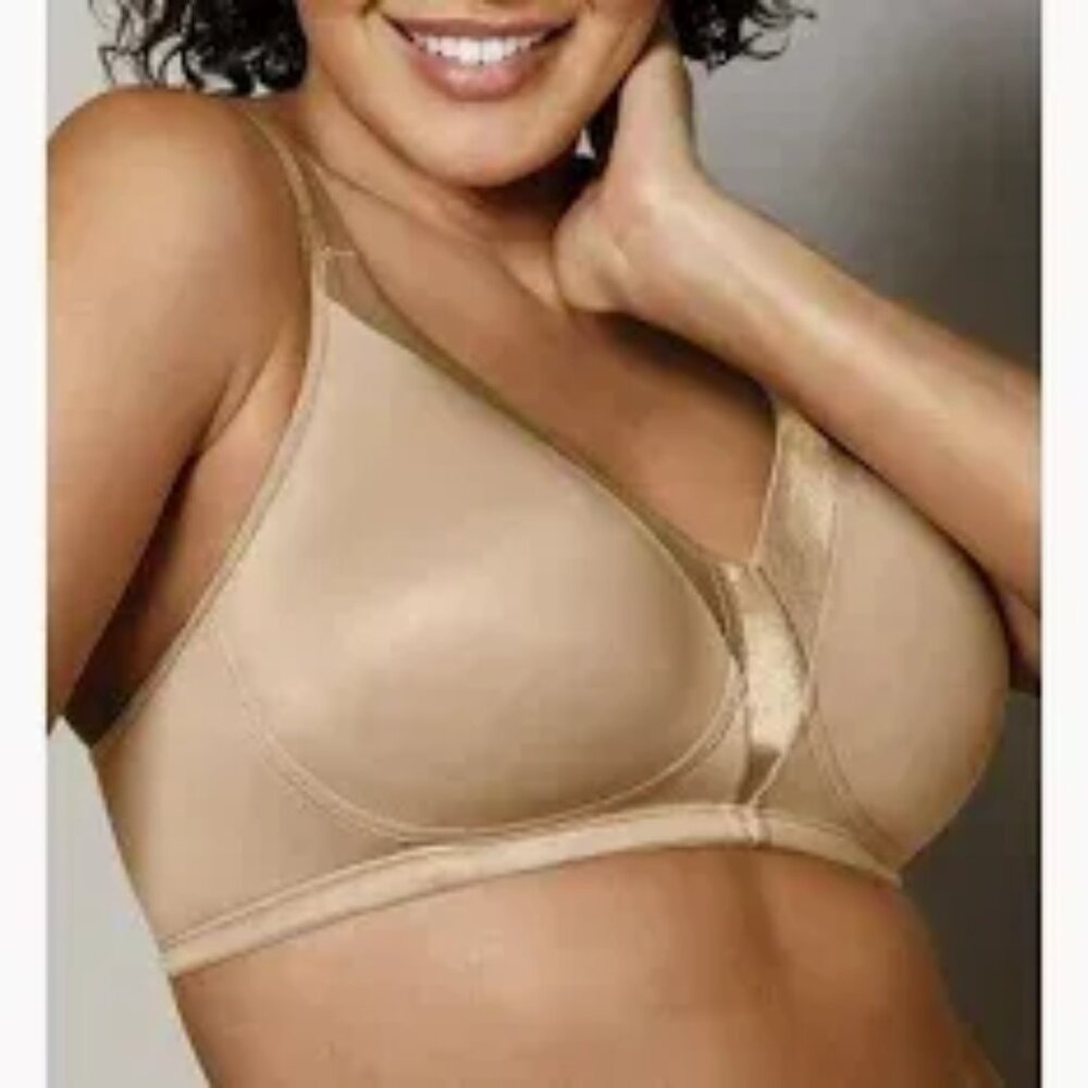 Playtex 18 Hour Silky Soft Smoothings  Bra 4803 Beige Nude